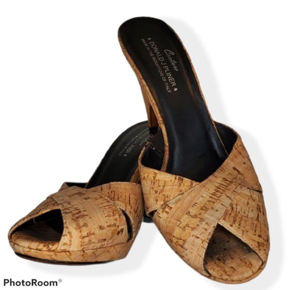 Donald J. Pliner Shoes - Donald J Pliner, Cork Peep Toe Kitten Heel Sandal - ECU